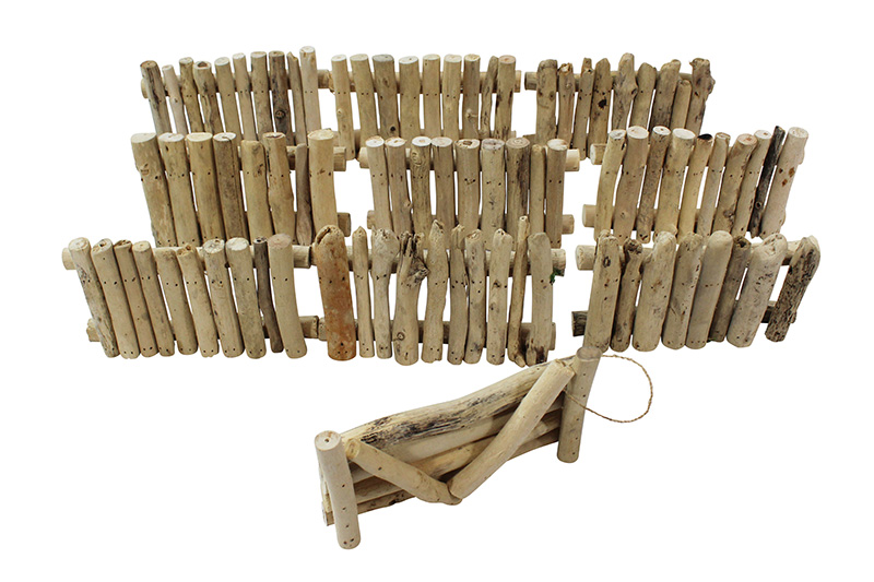 Wooden Fence & Gate Set (10pcs) - Image 3