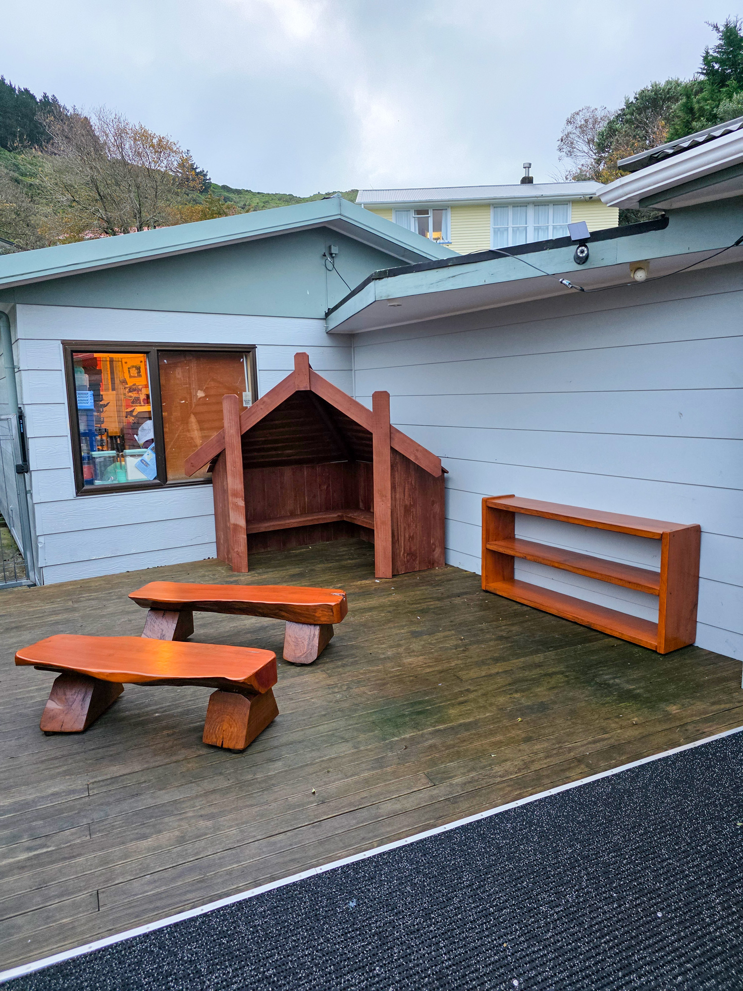 Log Seat - All Weather