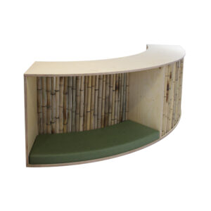 Nest Retreat with Squab & Bamboo Dividers