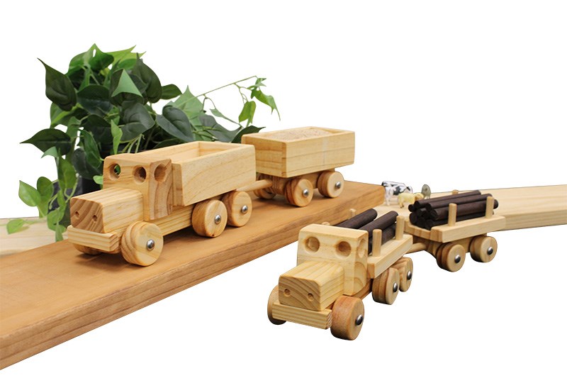 Wooden Truck & Trailer Set with Logs (6pcs) - Image 2