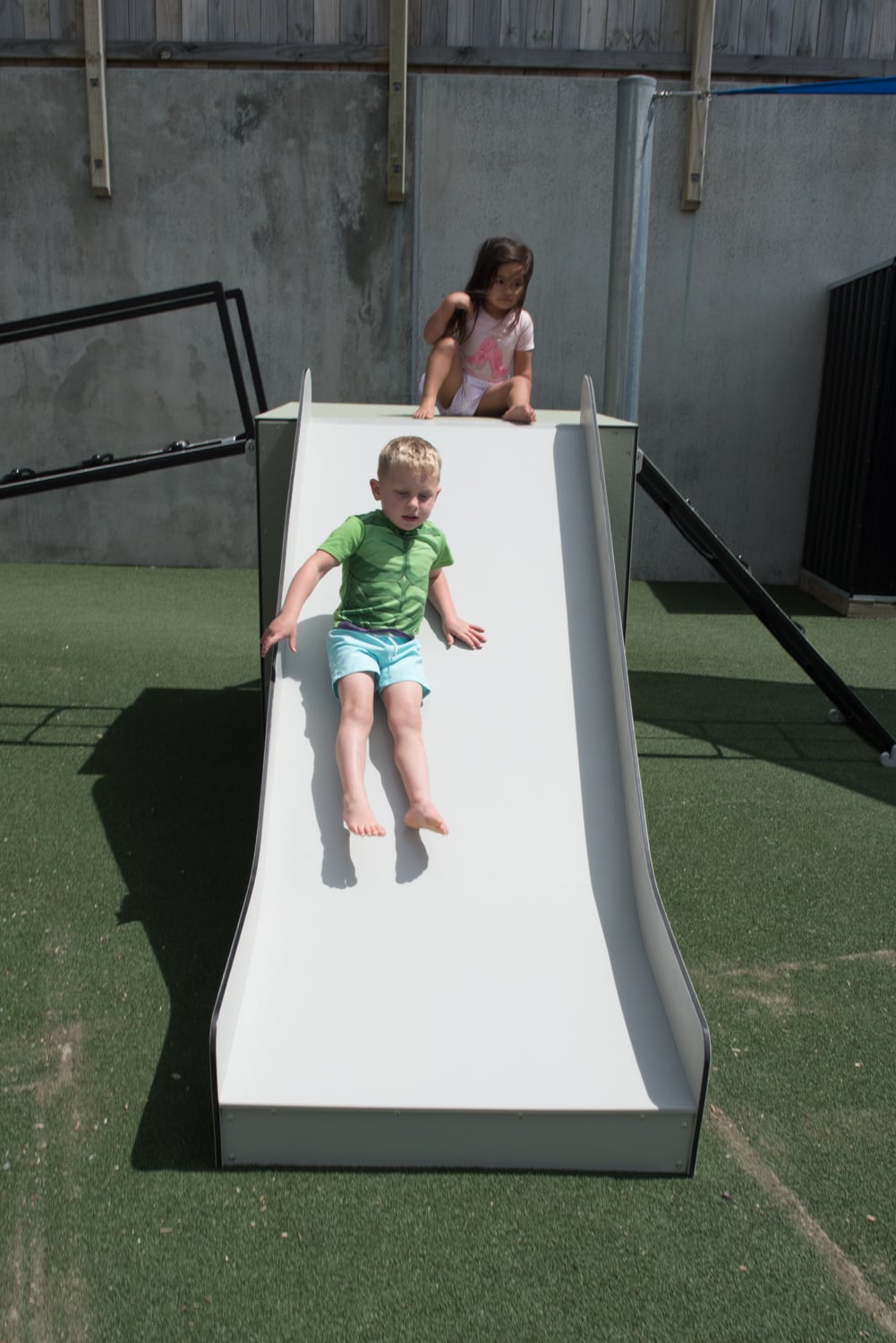 Wide Slide 118cm - Image 6