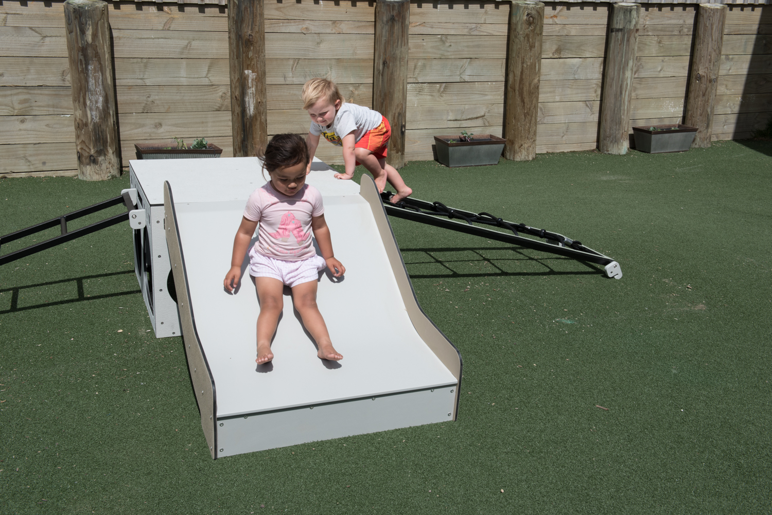Wide Slide 58cm - Image 7