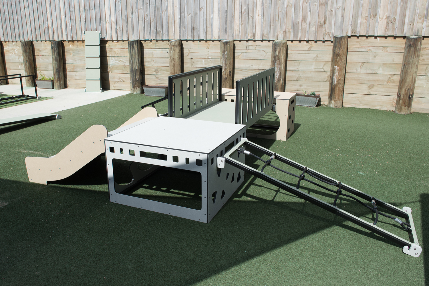 Wide Slide 58cm - Image 5