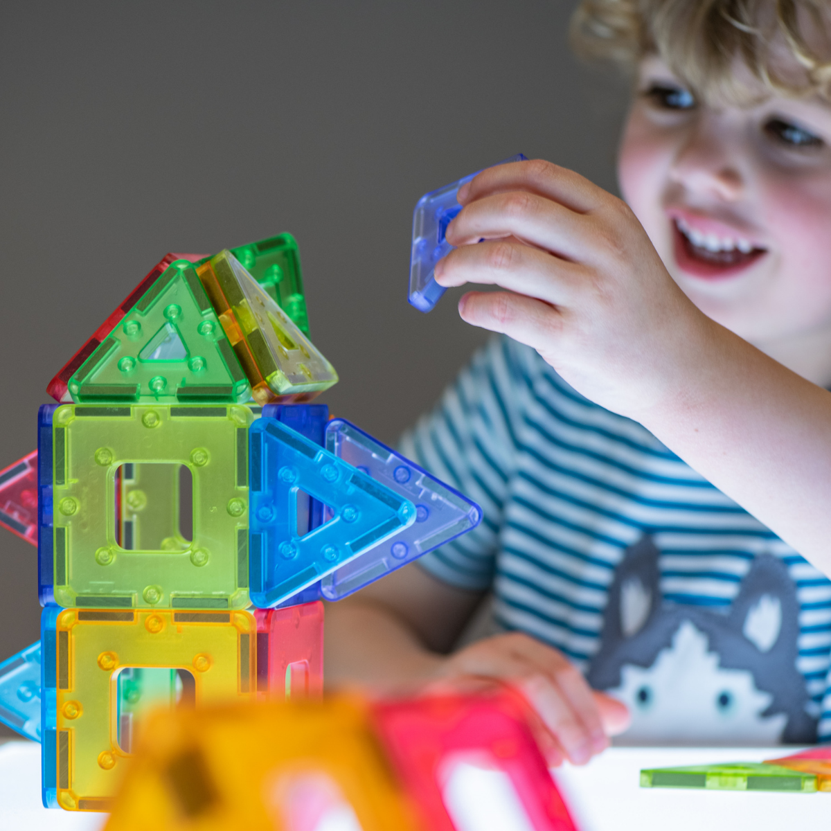 Transparent Polydron Kindermag Class Set (96pcs) - Image 3