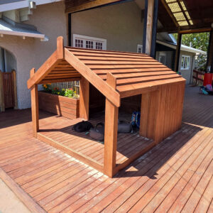 Premium Whare Tipuna