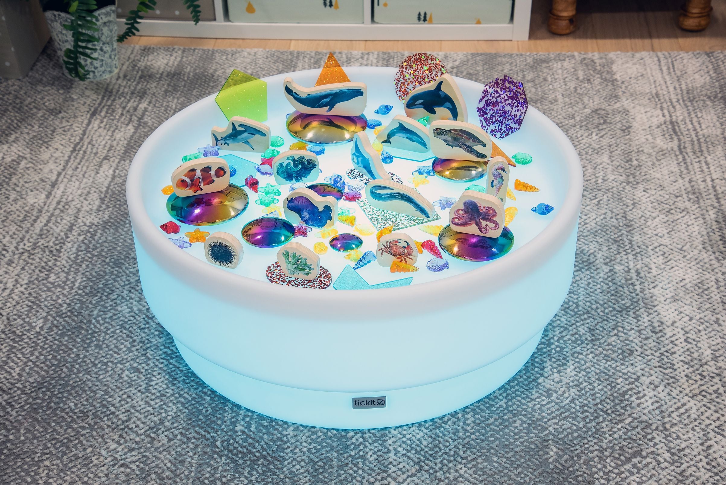 Light Up Low Discovery Table - Image 12